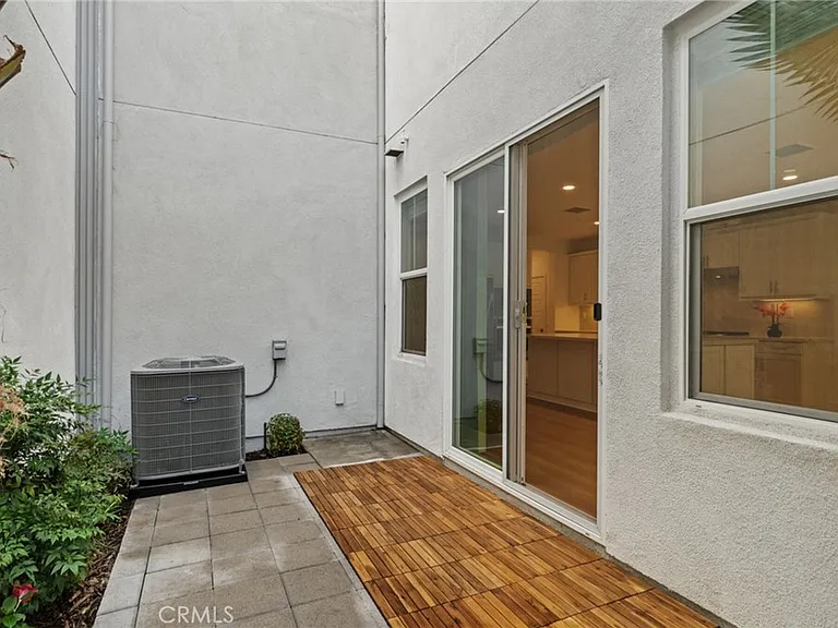 163 Stage — Photo 36