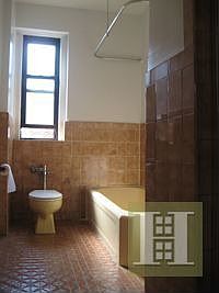 5th image of 660 Walton Ave #5O