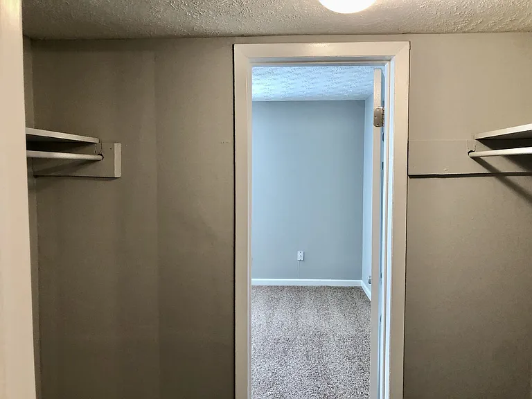 1520 Milner Cres — Photo 12