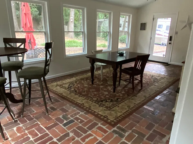 348 Johnson Ferry Rd — Photo 22