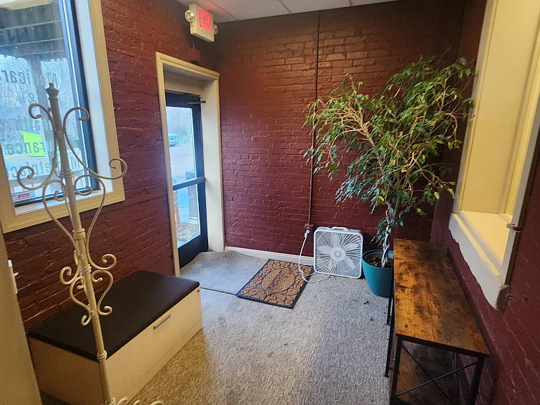 9 E Main St #1 — Photo 25