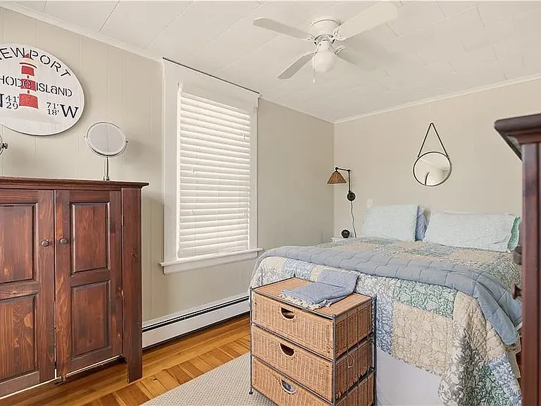 118 Center Ave — Photo 36