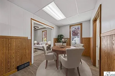 272 W Tyrone St — Photo 16