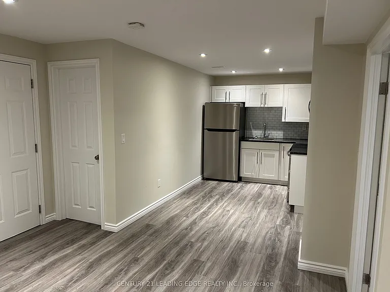 88 Gregory Rd — Photo 7