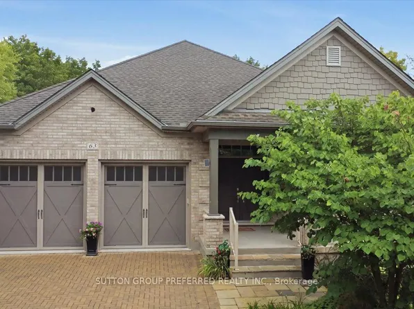 725 Eagletrace Dr #63, London, ON N6G 0J7