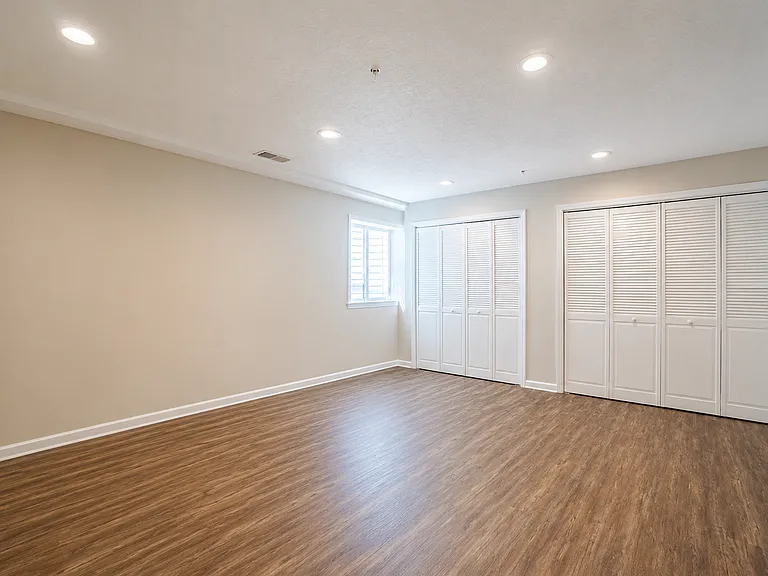 248 Broadstone Dr — Photo 29