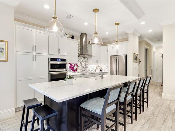 2nd image of 21490 Strada Nuova CIR #406