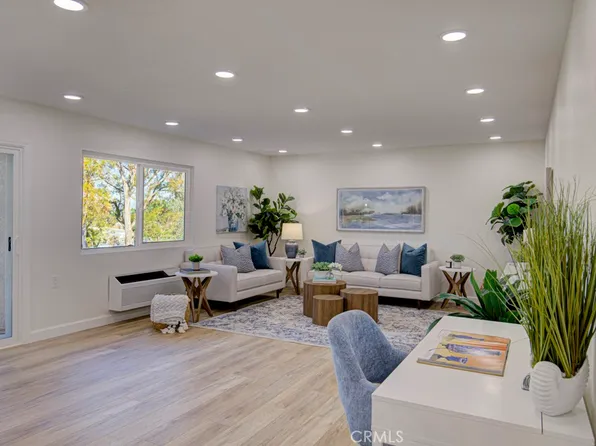 5499 Paseo Del Lago W APT 2D, Laguna Woods, CA 92637