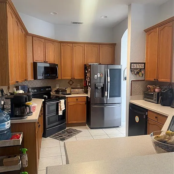 2877 Oconnell Dr — Photo 10