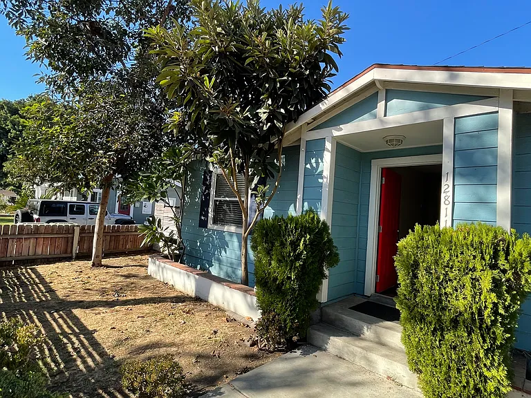 12811 La Cuarta St — Photo 3