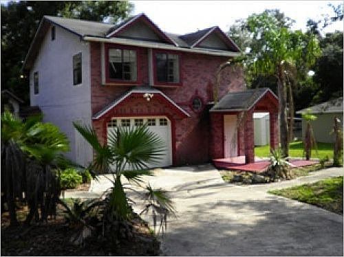 2nd image of 1285 18th St
