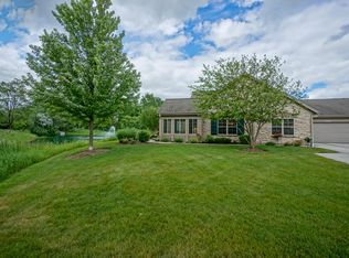 N69W15365 Macallan Ct, Menomonee Falls, WI 53051