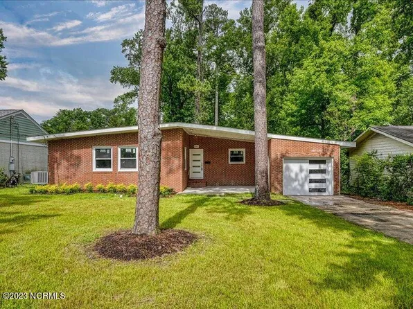 202 Wayne Drive, Wilmington, NC 28403