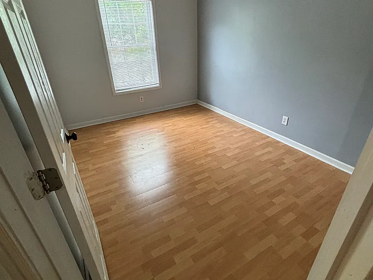 310 Paxton Ct — Photo 20