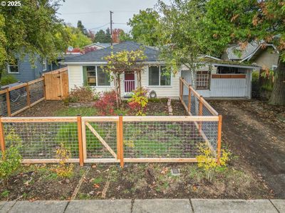 436 W M St, Springfield, OR, 97477