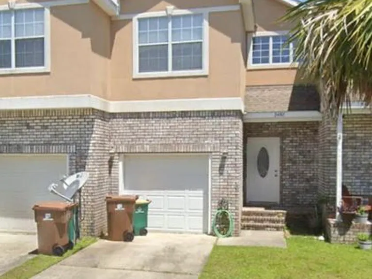 3458 Riverbend Cv — Photo 1