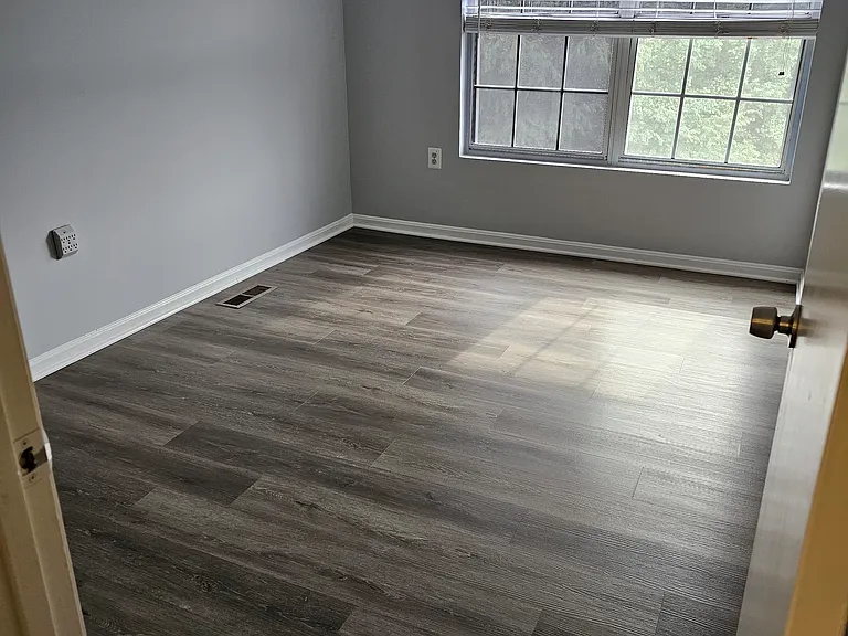 12167 Old Salem Ct — Photo 18