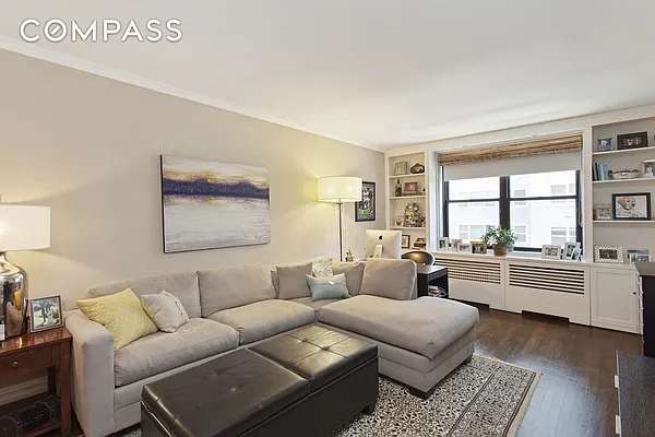 Sold by Compass | media 7