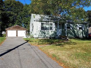 17 Mayfair Rd, Meriden, CT 06450