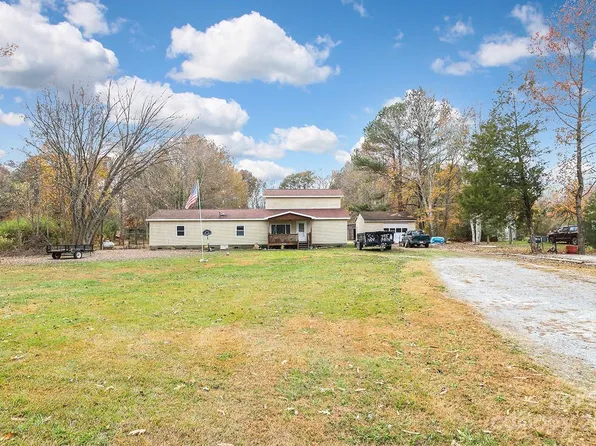 930 Union Branch Rd, Corapeake, NC 27926