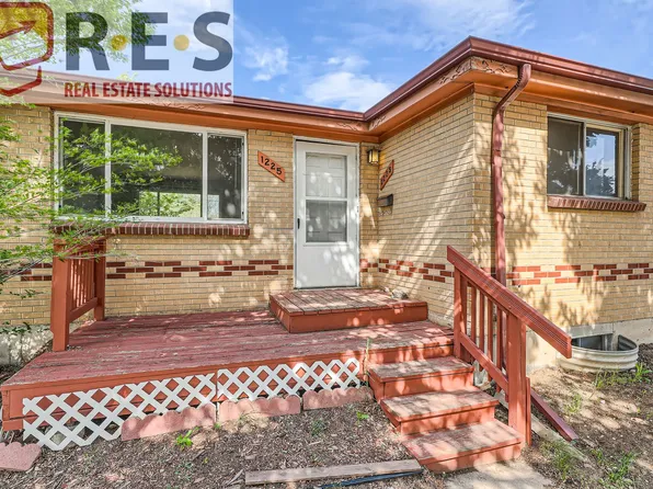 1225 S Ames St, Lakewood, CO 80232