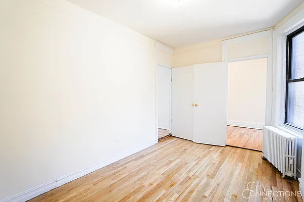 Rented by City Connections Realty | media 38