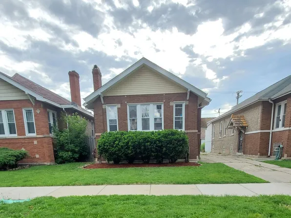 4828 N Harding Ave, Chicago, IL 60625