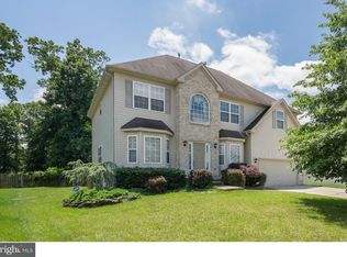 33 Downs St, Clayton, NJ 08312