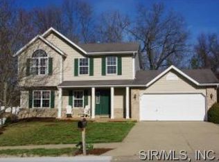 120 Forest Ct, Troy, IL 62294