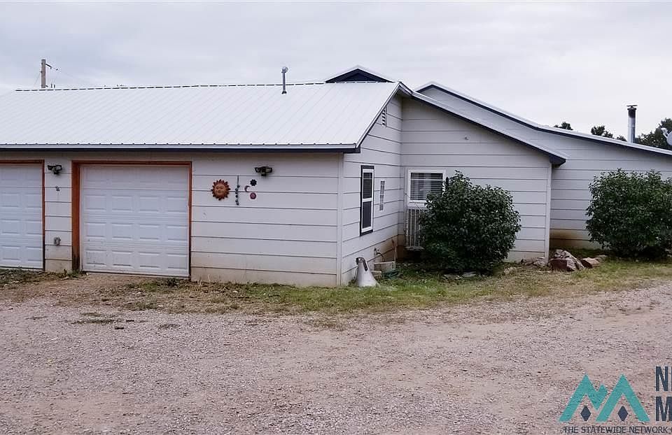 1st image of 272 Pinehaven Rd