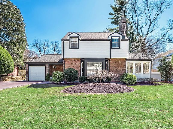 2nd image of 2 Plymouth Road