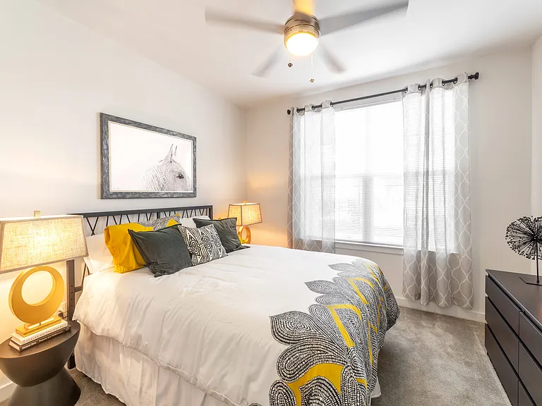 Robley Place Apartments — Photo 25