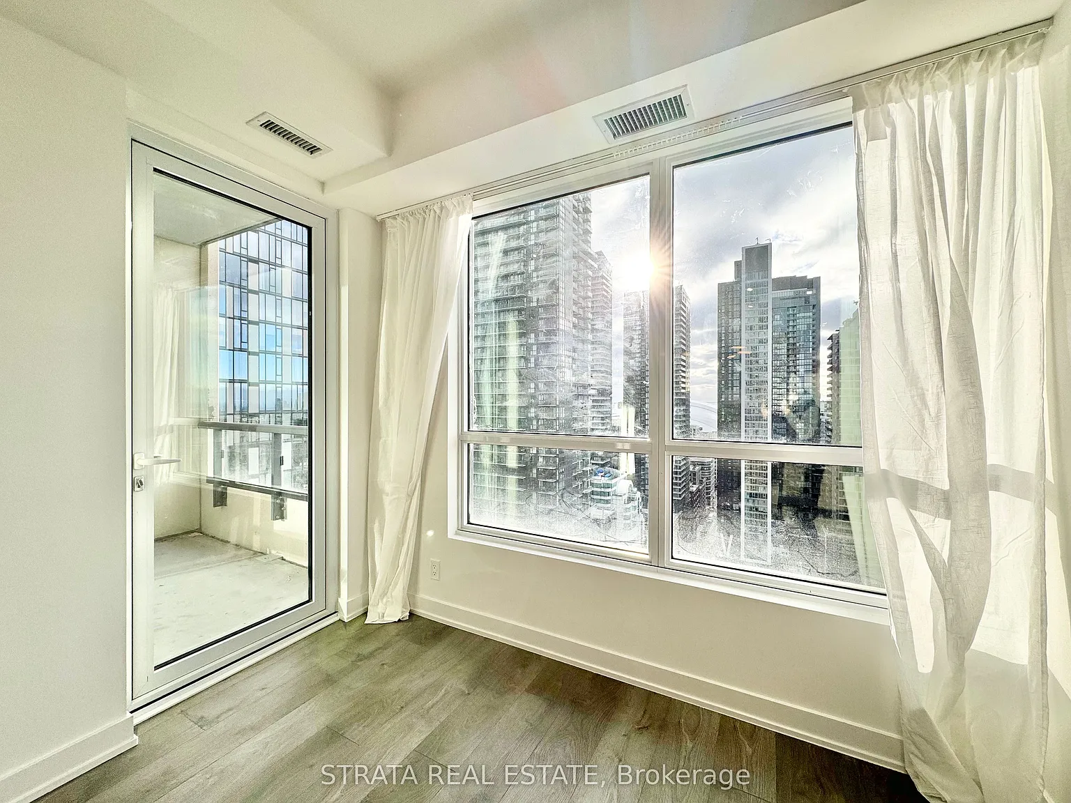 2 bed, $2,650 — Photo 4
