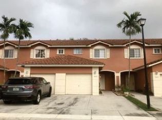 907 NW 100th Ave, Hollywood, FL 33024