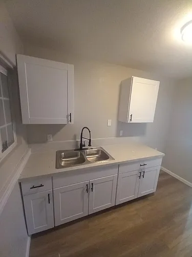 1342 Oak St #2 Photo 1