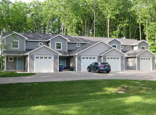 8840 Manhattan N, Traverse City, MI 49685
