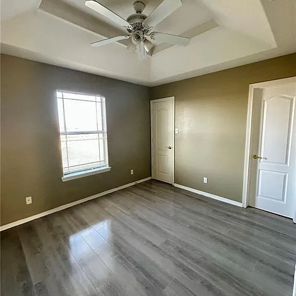 1304 W Fig Ave #2 — Photo 21