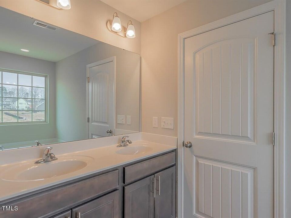 1st image of 61 Brooklynn Trail Ct