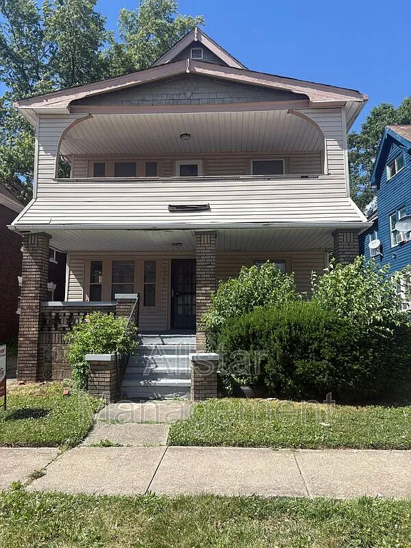 2 bed, 1.0 bath, 750 sqft, $875 — Photo 1