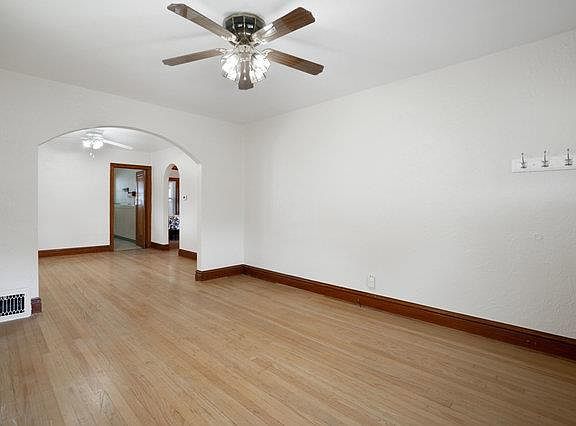 5th image of 9281 Fayette Ave