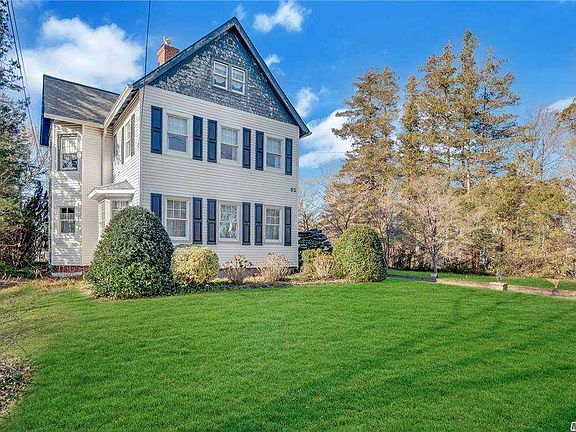 4th image of 65 Seaview Ave
