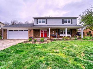 8755 W Whirlaway Ln, Newburgh, IN