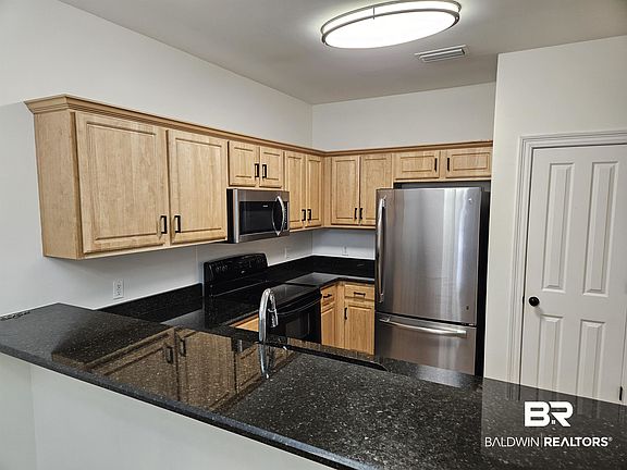 5th image of 20637 Blueberry Ln Unit 23