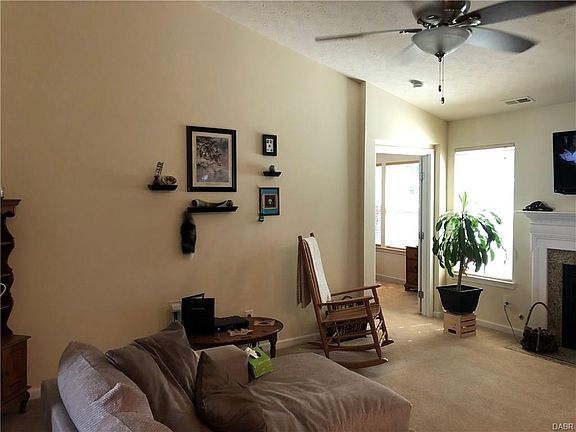 4th image of 3476 Berrywood Dr