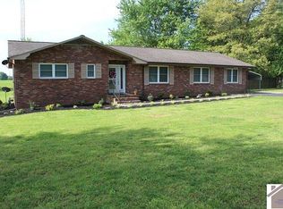 89 Perry St, Mayfield, KY 42066
