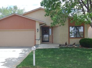 39 Terrace Dr, Pueblo, CO 81001