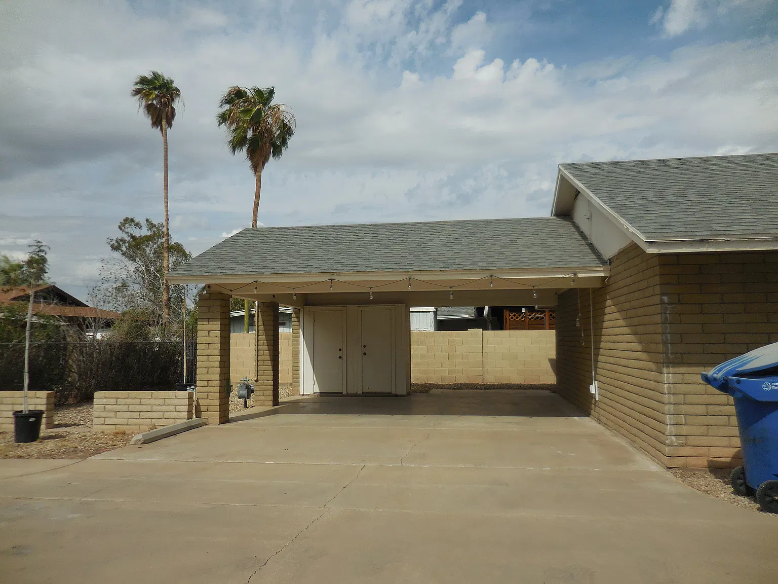 3 bed, 1807 sqft, $2,300 — Photo 3