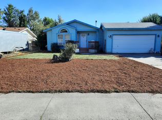 2415 NE Snow Willow Ct, Bend, OR 97701