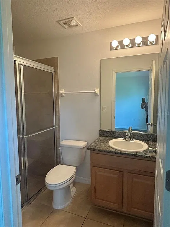3 bed, 2.0 bath, 1198 sqft, $1,500 — Photo 4