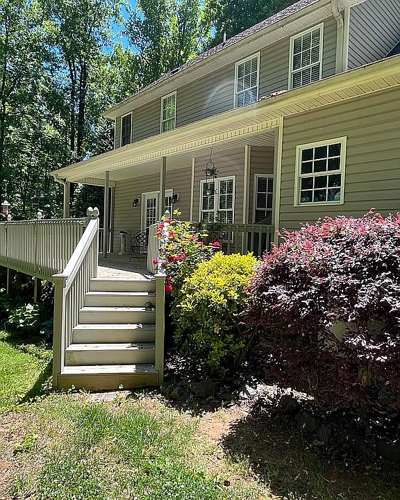2nd image of 8306 Point Oak Dr